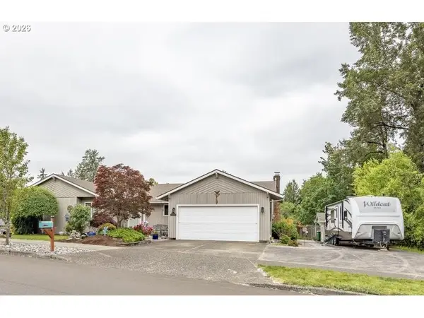 2331 SW 27th Dr, Gresham, OR 97080