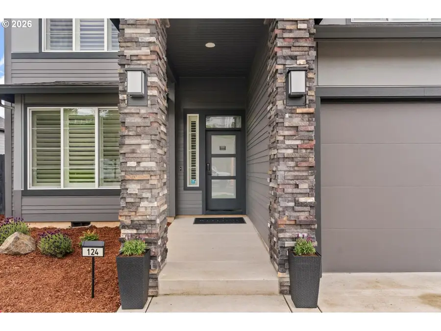 124 W 20th Way, La Center, WA 98629 - #2