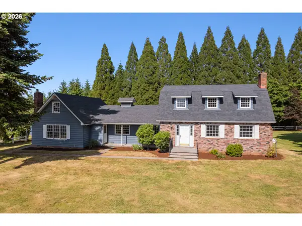 17753 Powers Creek Loop Rd, Silverton, OR 97381