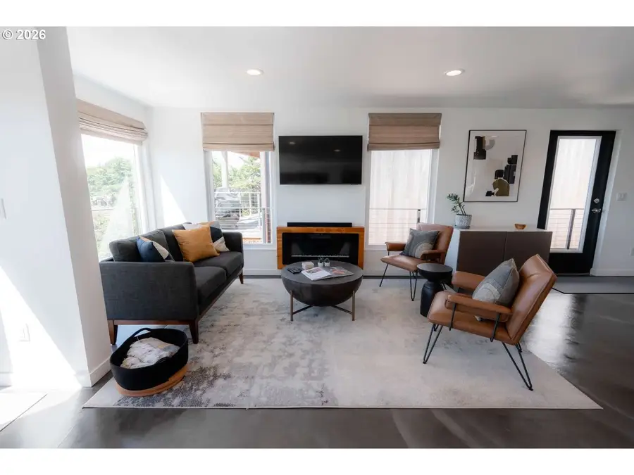 140 NW 23rd Ave, Rockaway Beach, OR 97136 - #2