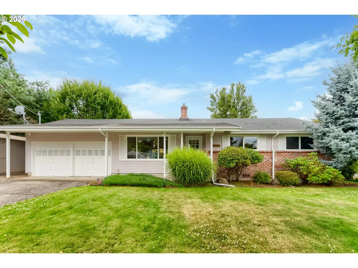 3431 NE 132nd Ave, Portland, OR 97230 - #1