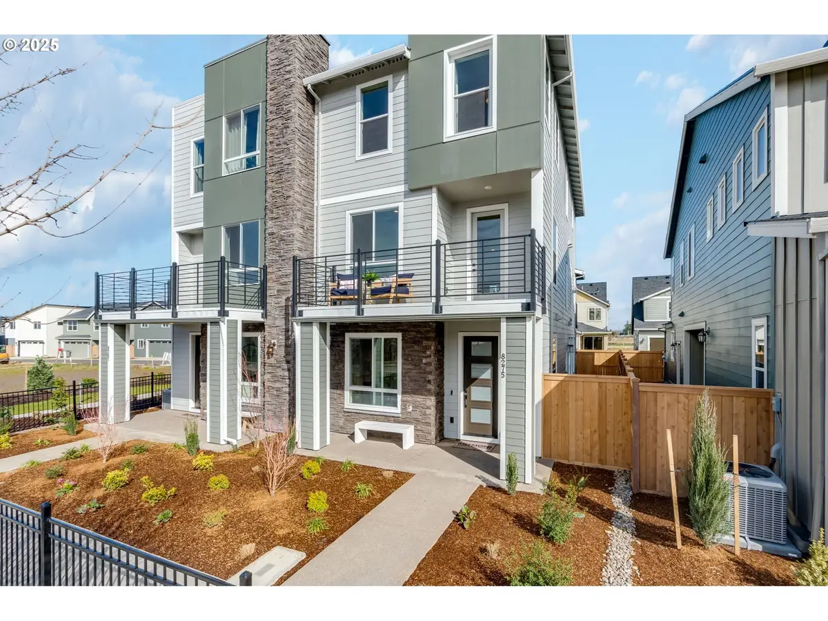 8275 SE Blanton St, Hillsboro, OR 97123 - Image #1