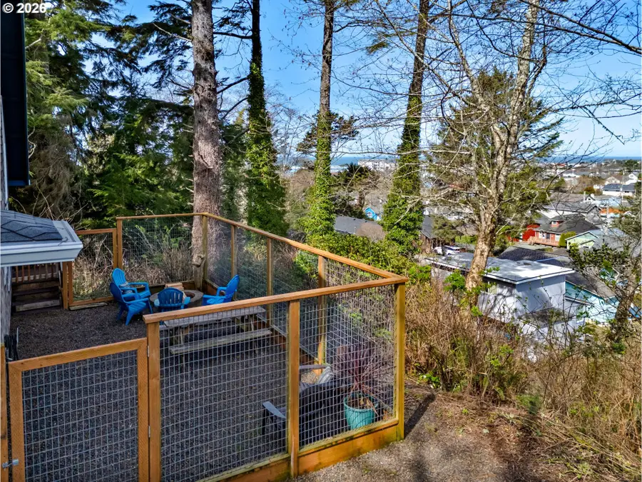 243 S Grayling St, Rockaway Beach, OR 97136 - #3