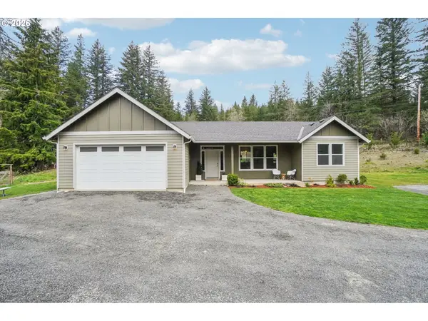 30307 NE Sunset Falls Rd, Yacolt, WA 98675