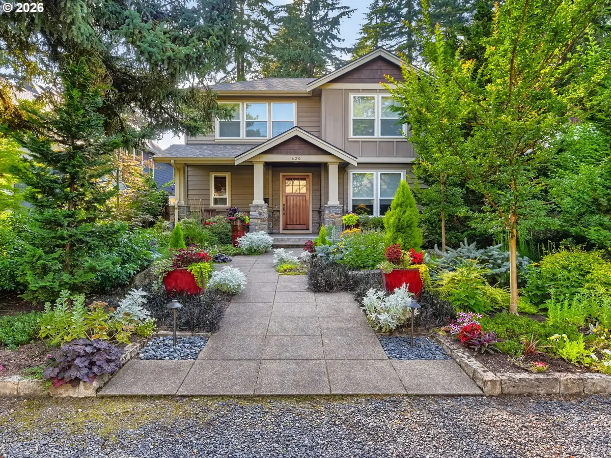 620 9th St, Lake Oswego, OR 97034 - #1