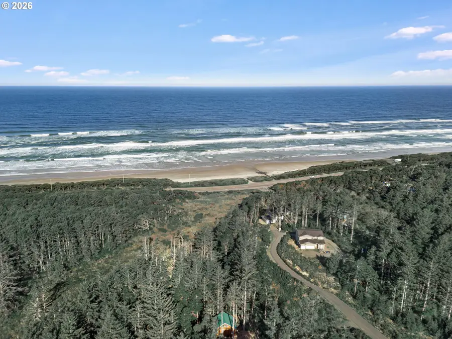 01500 SE Bracken Terrace, South Beach, OR 97366 - #2