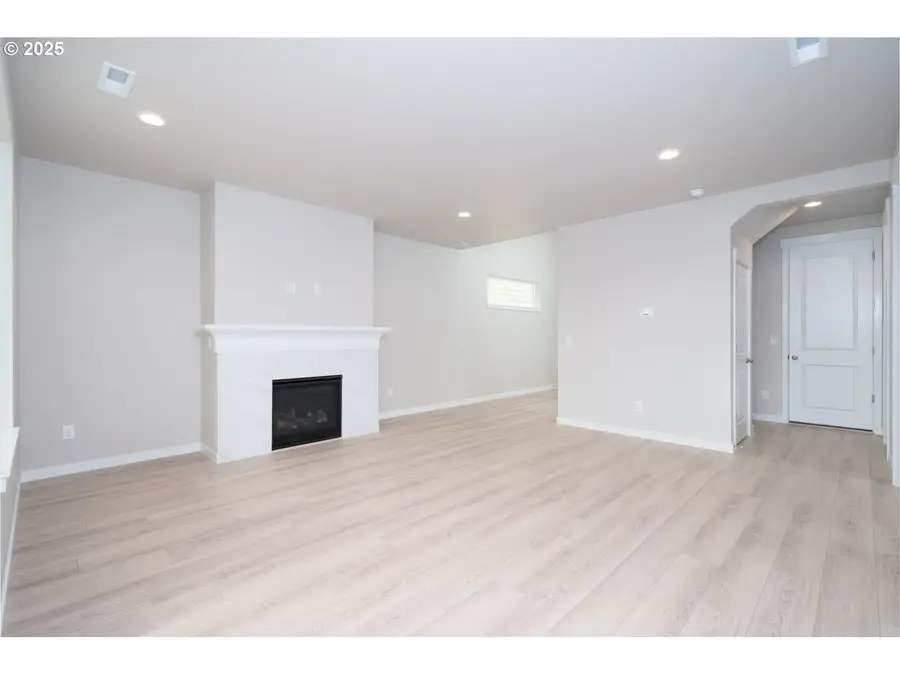 SW Trask, Beaverton, OR 97007 - #3