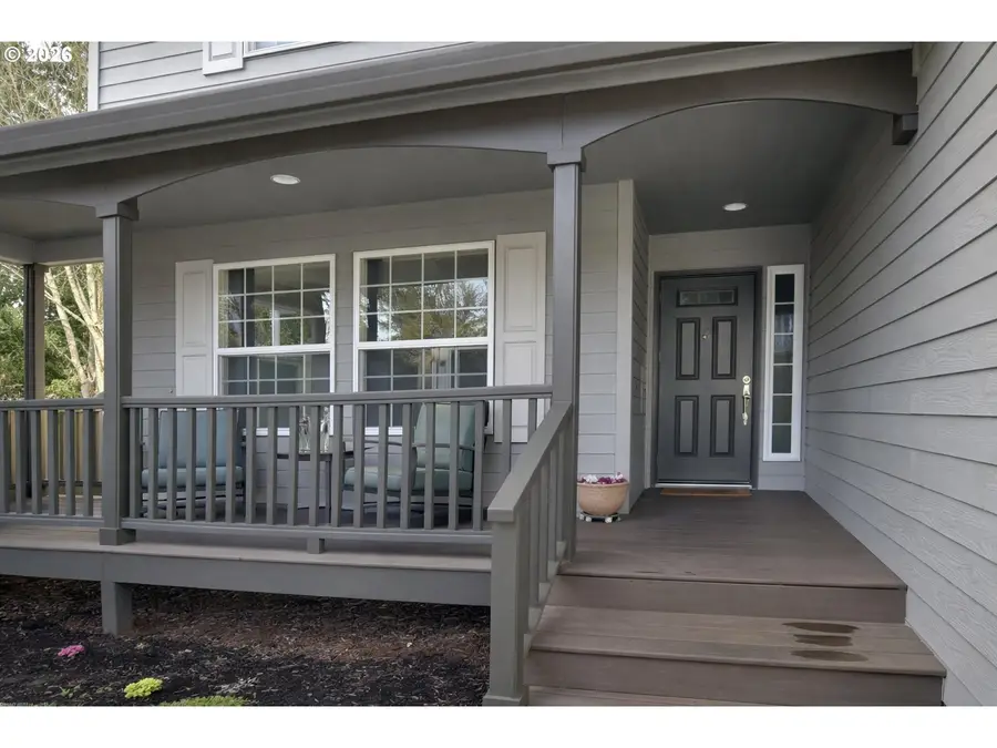 1943 NE 51st Ave, Hillsboro, OR 97124 - Image #2