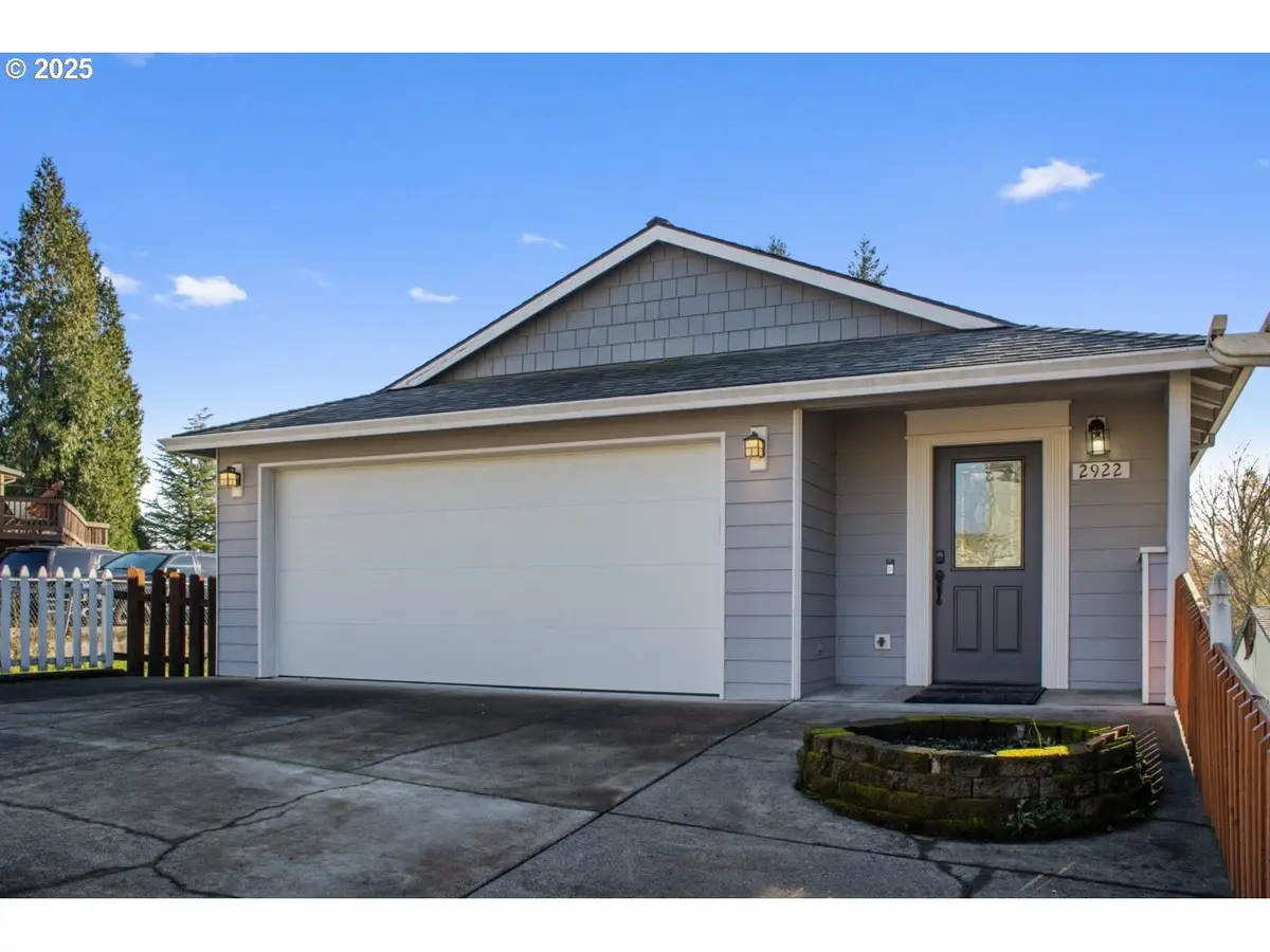 2922 SE Hillyard Rd, Gresham, OR 97080 - Image #1