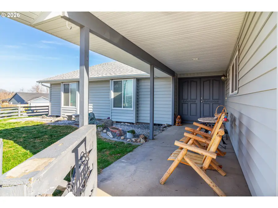 305 SE 9th Dr, Hermiston, OR 97838 - Image #3