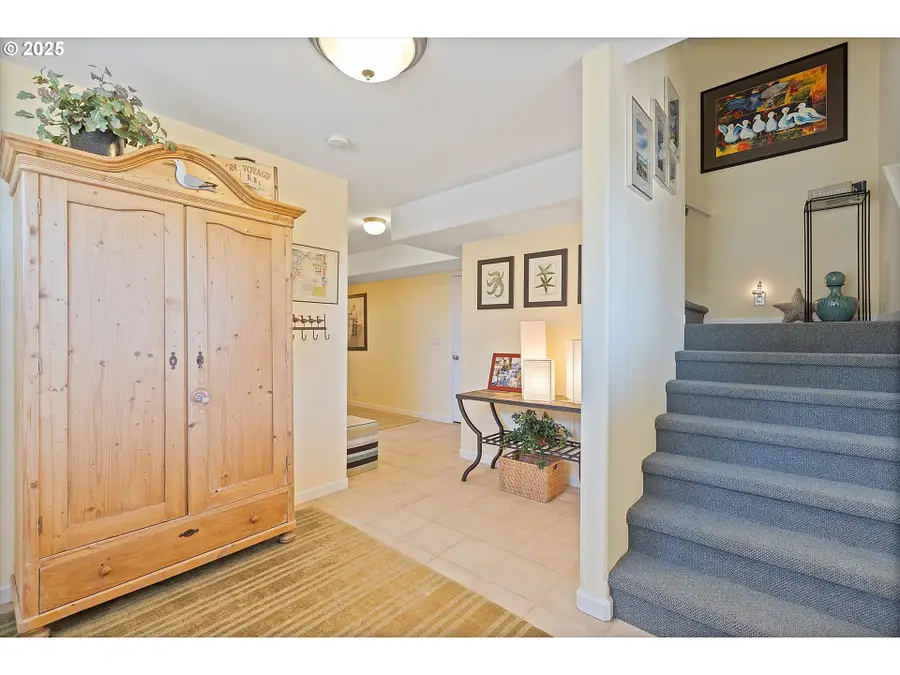 5776 NW Keel Ave, Lincoln City, OR 97367 - Image #3