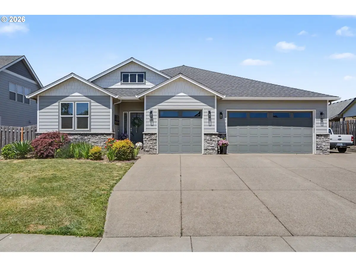 525 NE Aspen St, Sublimity, OR 97385 - #1