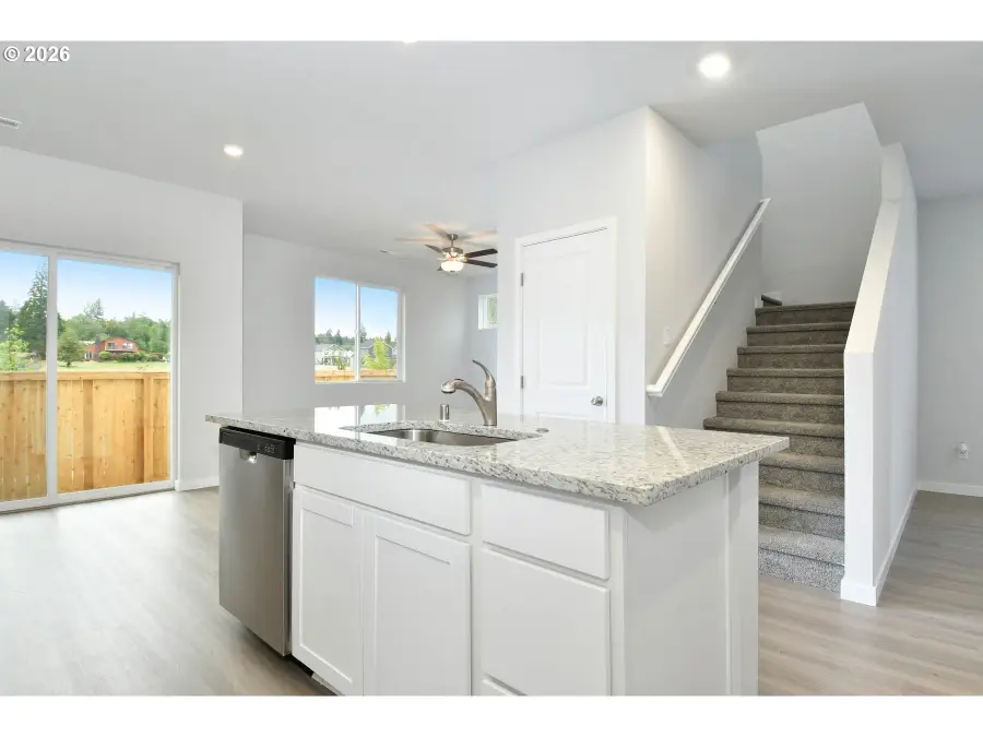 1306 NE 8th Ave, Battle Ground, WA 98604 - #2