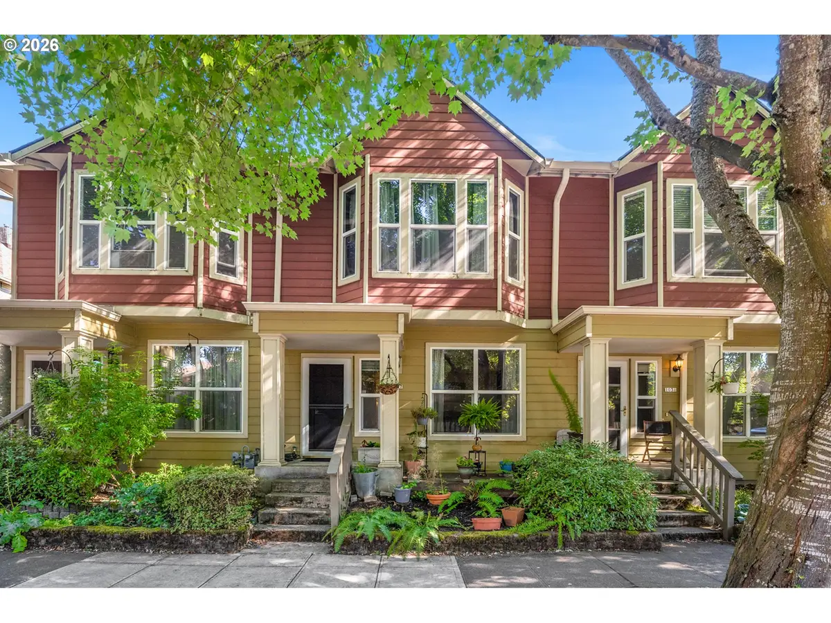 1027 NE Hancock St, Portland, OR 97212 - #1