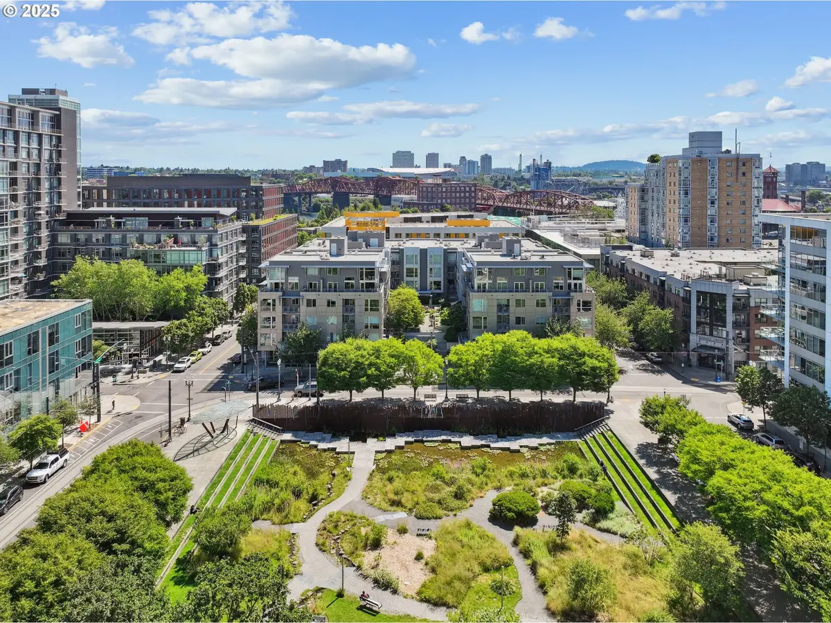 1125 NW 9th Ave #410, Portland, OR 97209 - Image #1