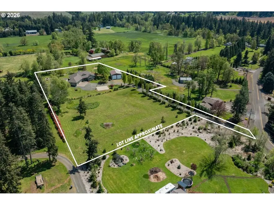 6982 River Bend Dr, Silverton, OR 97381 - #2