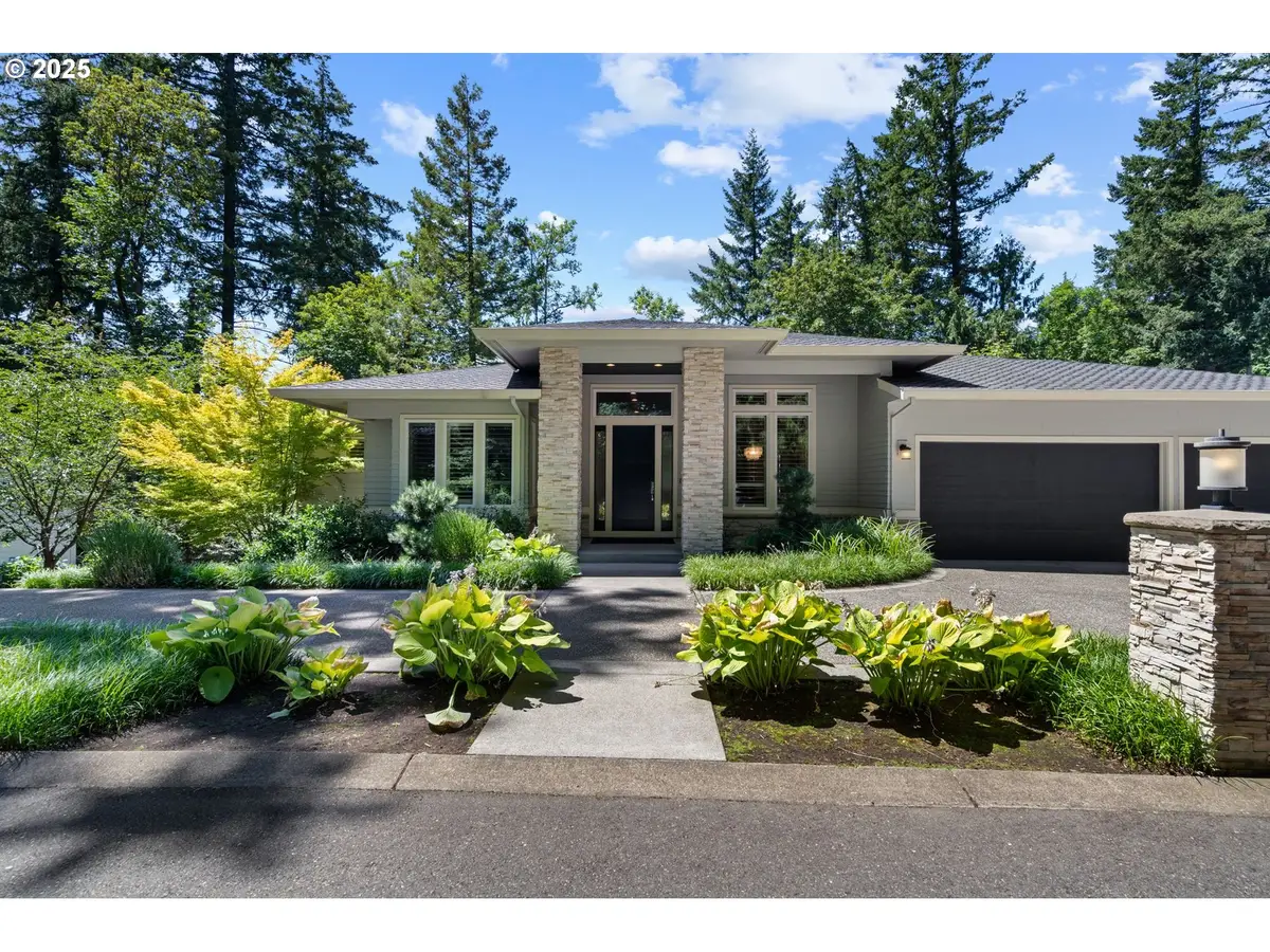 3425 SW 57th Ave, Portland, OR 97221 - Image #1