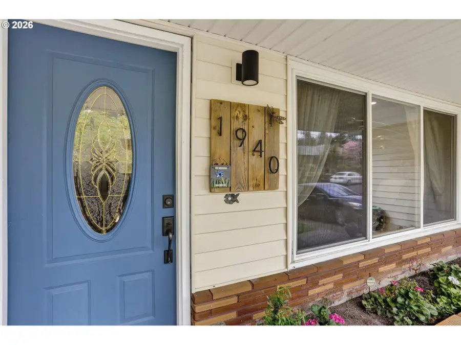 1940 NE 142nd Ave, Portland, OR 97230 - #3