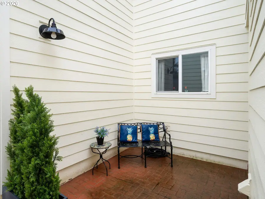 61 Church St, Lake Oswego, OR 97034 - #2