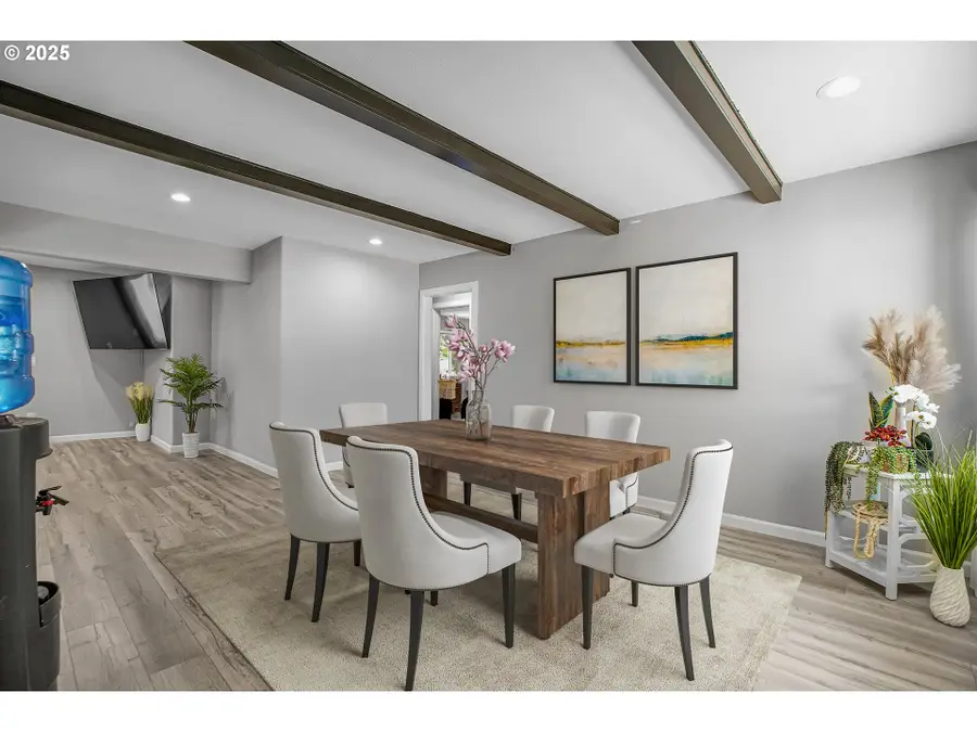 16637 NE Hassalo St, Portland, OR 97230 - Image #2