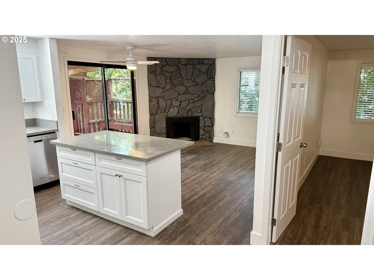 11658 SW Iron Horse Ln, Beaverton, OR 97008 - Image #1