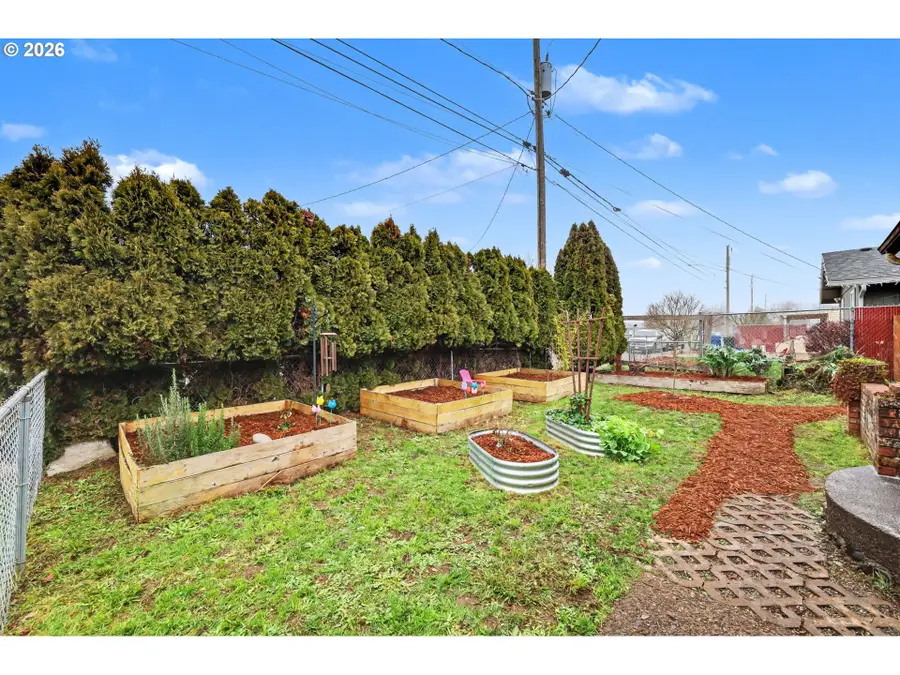 1891 Scott Rd, Springfield, OR 97477 - Image #3