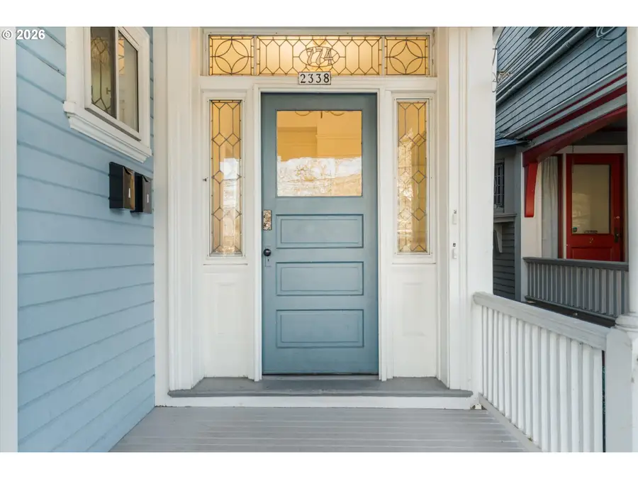 2338 NW Hoyt St, Portland, OR 97210 - Image #3