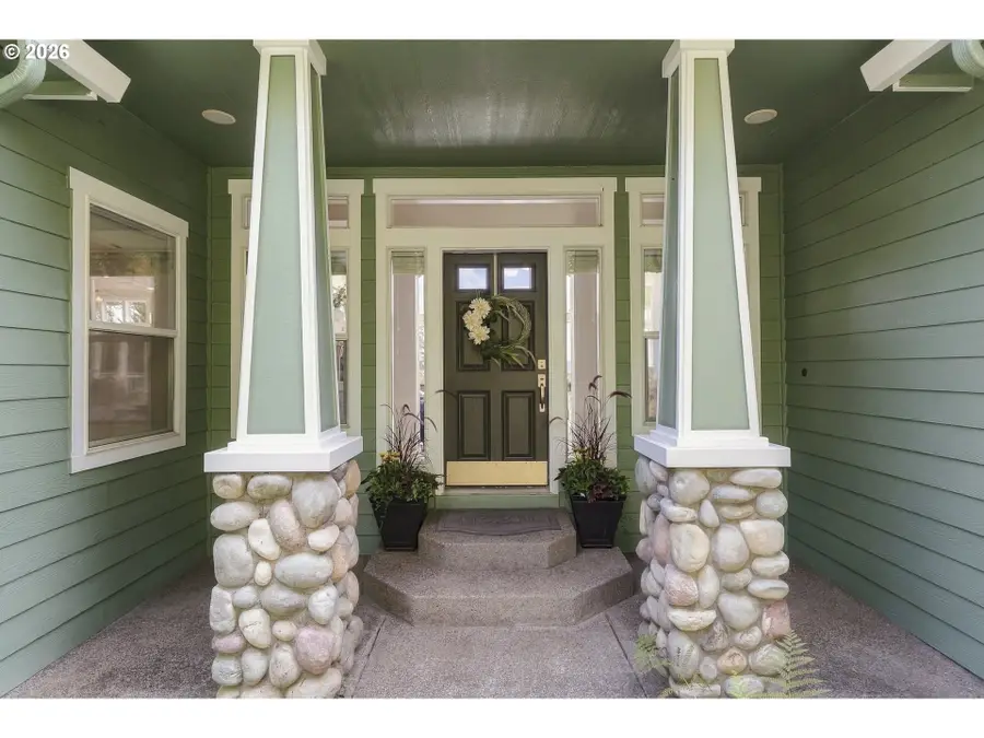 31013 NE 69th St, Camas, WA 98607 - #3