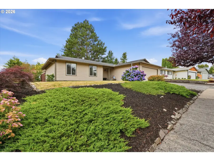 799 SW Orchard Pl, Gresham, OR 97080 - #2