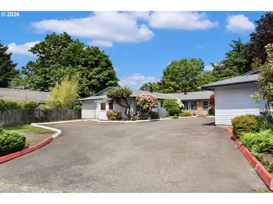 18321 NE Wasco St, Portland, OR 97230 - #2