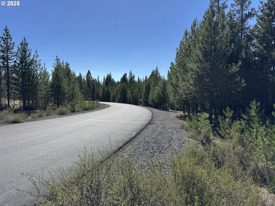 Crescent Moon Drive #30, Crescent Lake, OR 97733 - Image #3