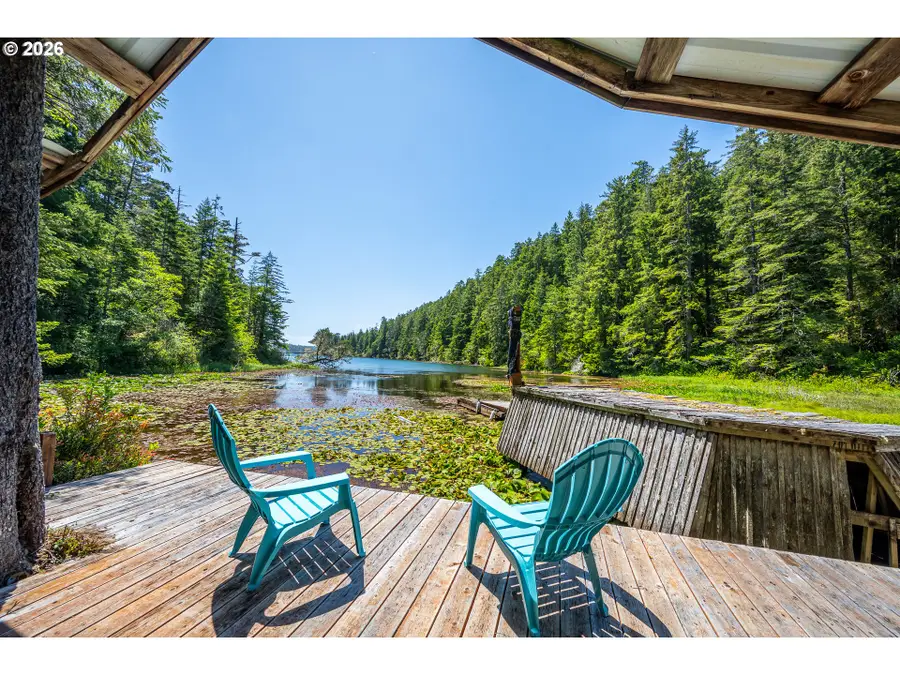 5490 Little Woahink Dr, Florence, OR 97439 - #2