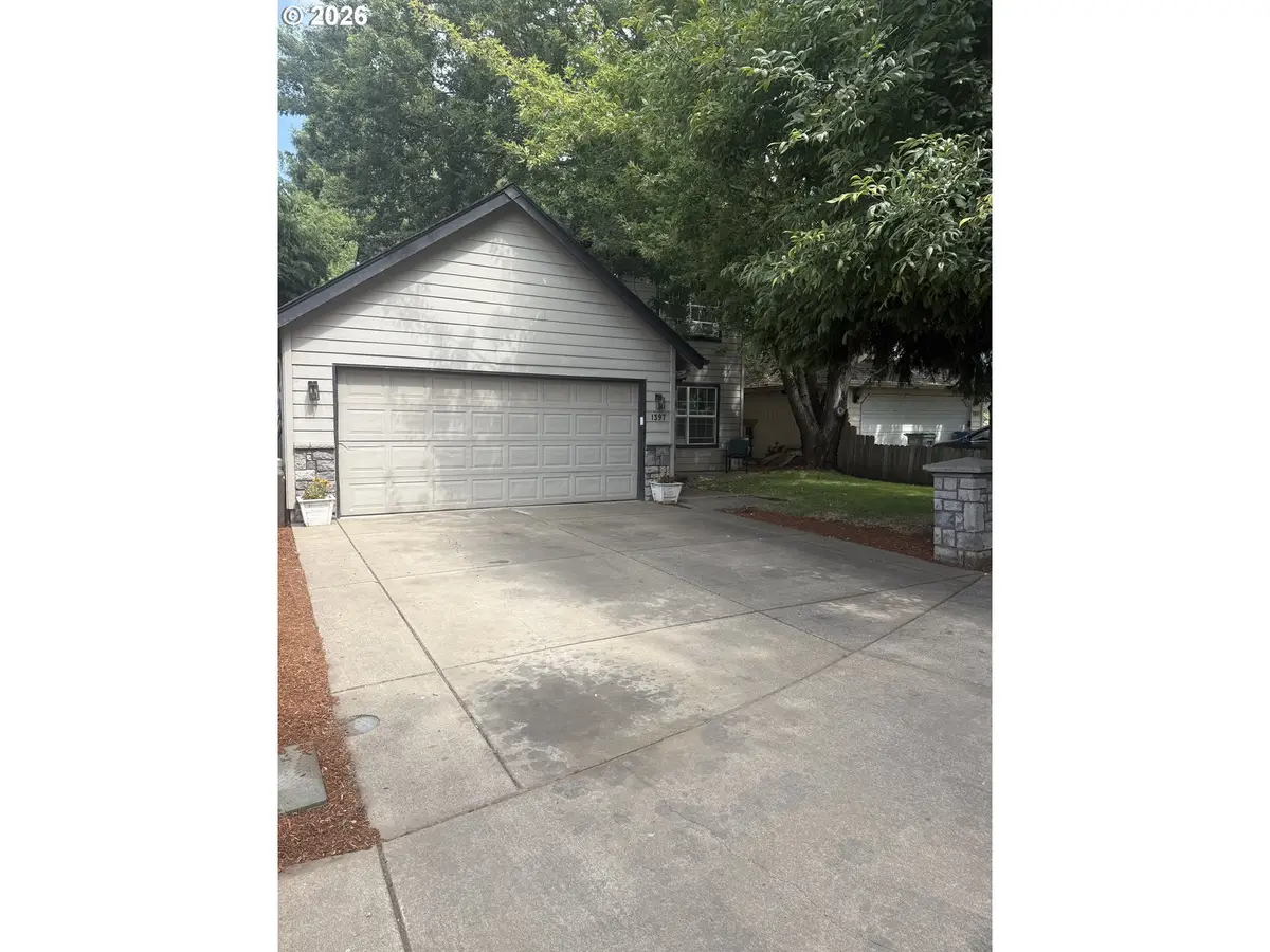 1397 Skipper Ave, Eugene, OR 97404 - #1