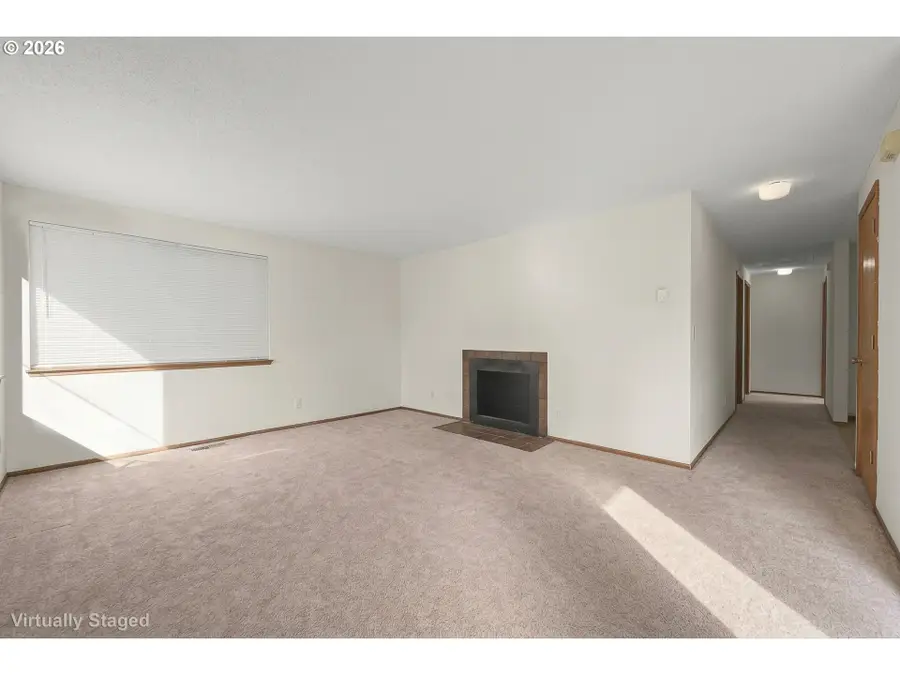 893 Sprague St, Eugene, OR 97405 - #3