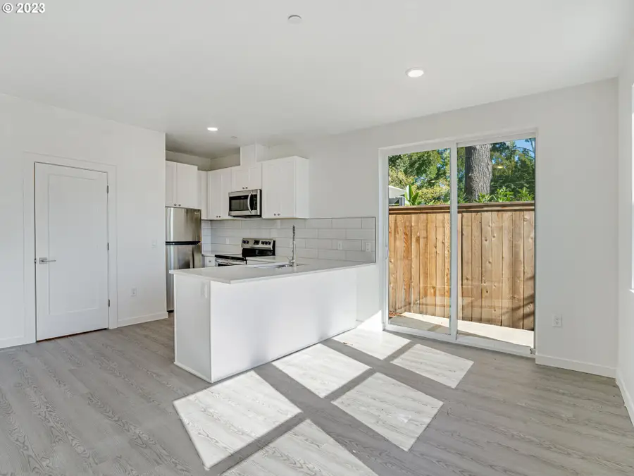 6841 N Montana Ave, Portland, OR 97217 - #3