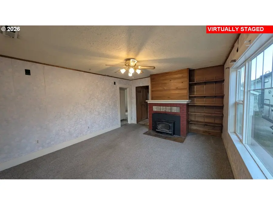 1321 S 6th St, Cottage Grove, OR 97424 - #3