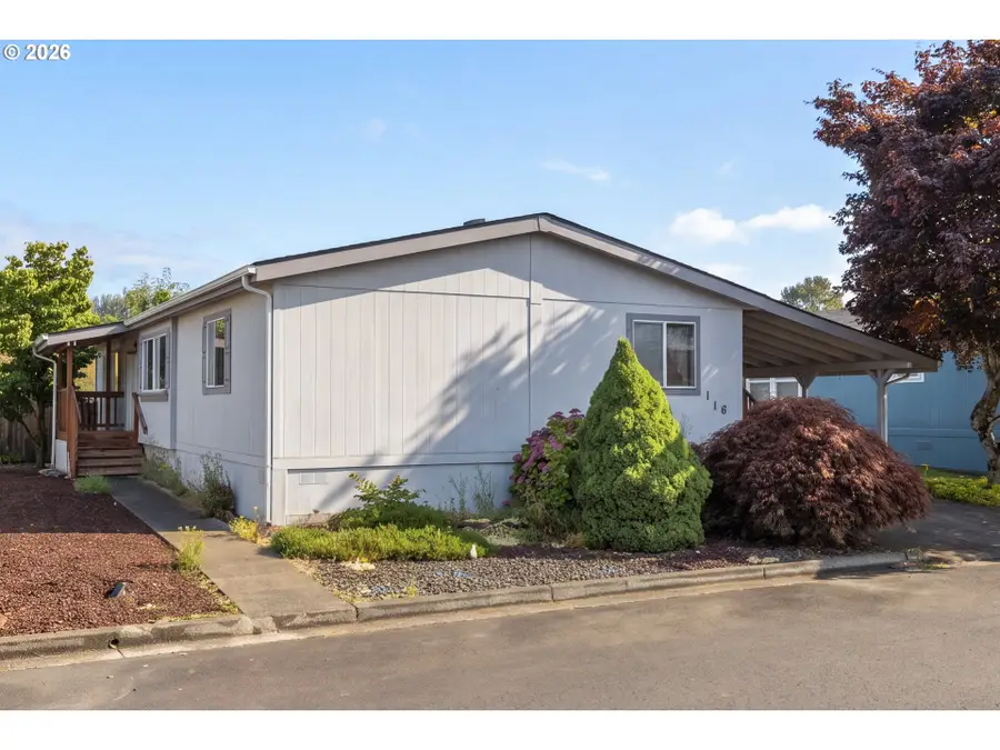 116 Blue Heron Dr, Longview, WA 98632 - #3