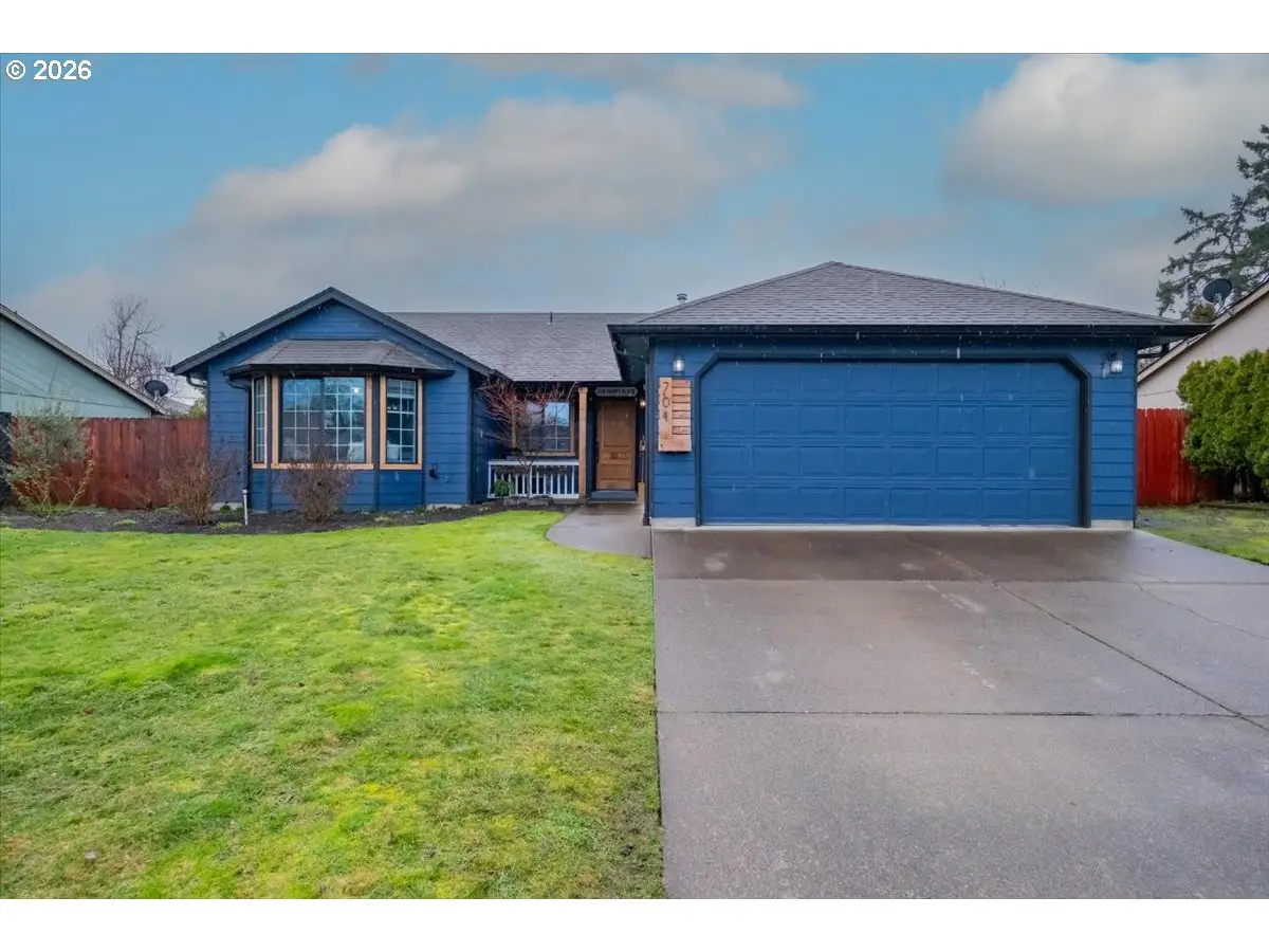 701 SE Juniper Ave, Dallas, OR 97338 - Image #1