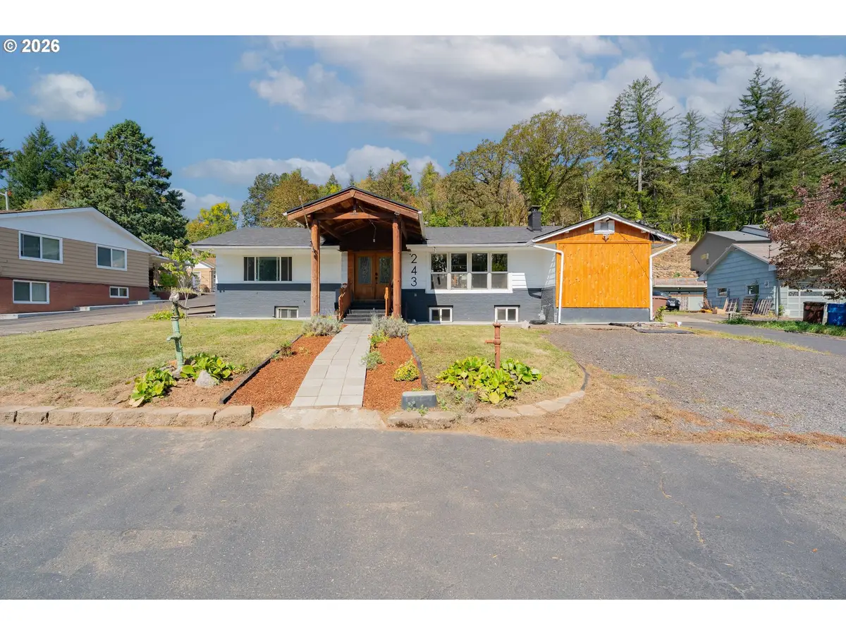 243 N Shepherd Rd, Washougal, WA 98671 - #1