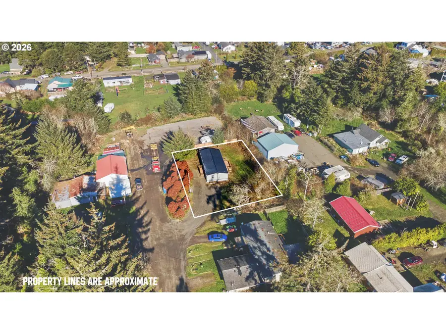 63645 Grand Rd, Barview, OR 97420 - Image #3