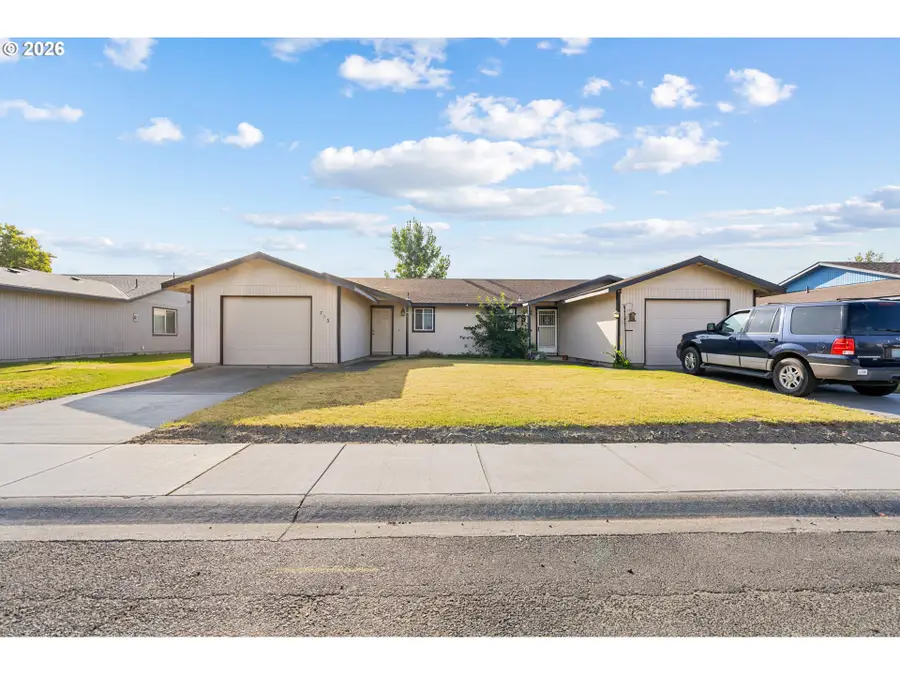 713 SW Mt Hood Ave, Boardman, OR 97818 - #3