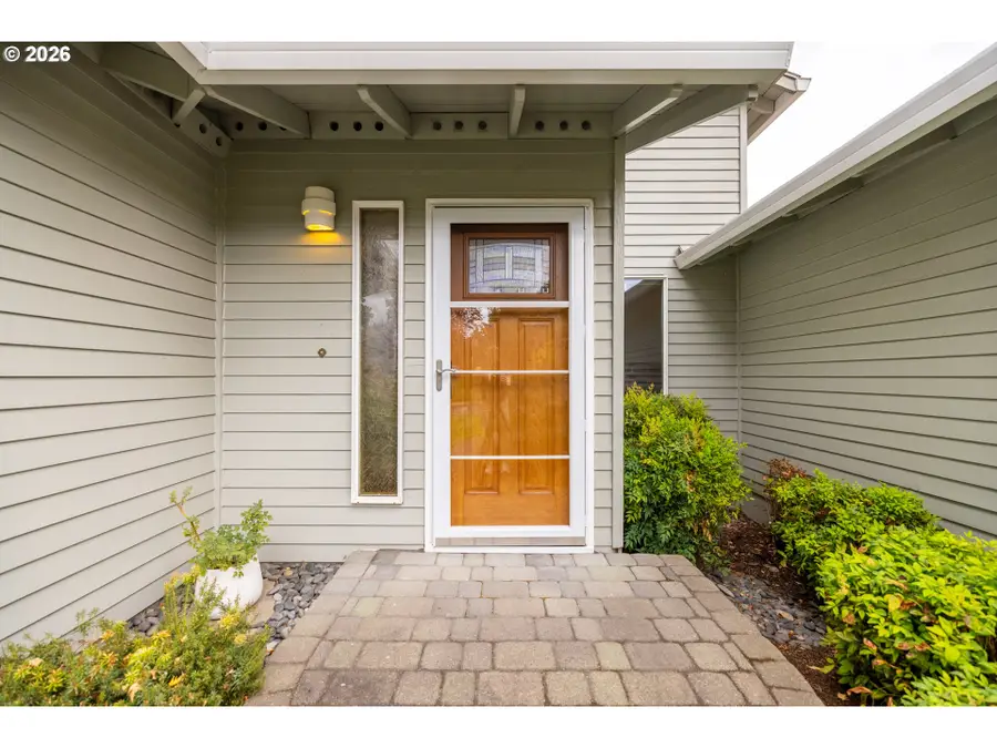 15615 NW Ridgetop Ln, Beaverton, OR 97006 - #2