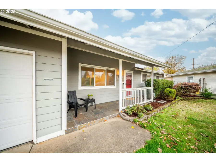 850 SE 169th Dr, Portland, OR 97233 - Image #2