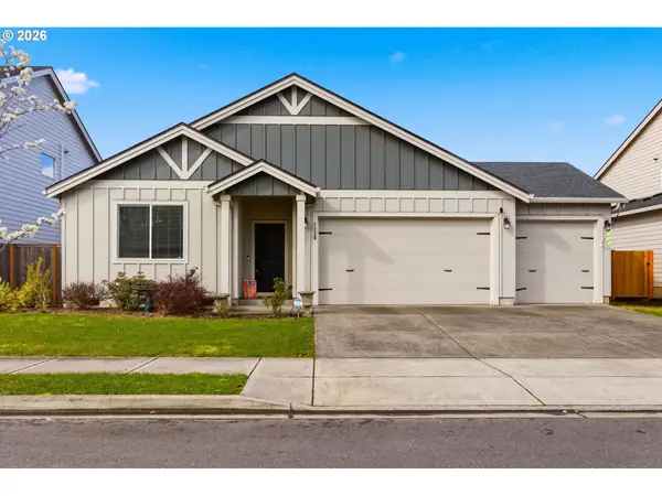 1130 NE 17th St, BattleGround, WA 98604