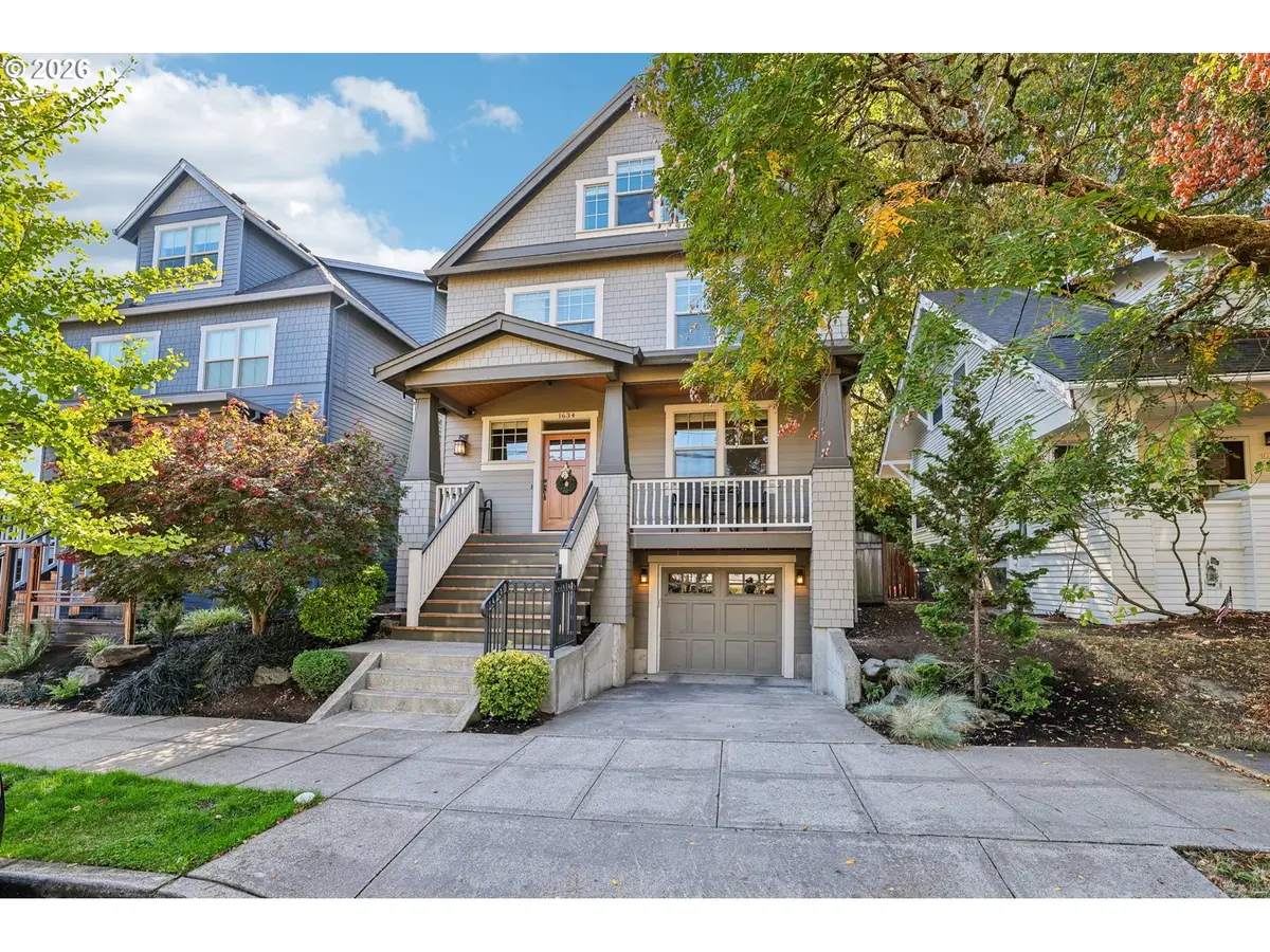 1634 SE Spokane St, Portland, OR 97202 - #1