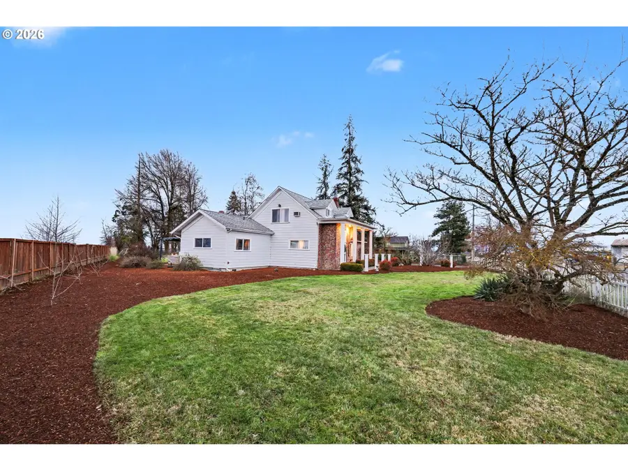 30577 Diamond Hill Dr, Harrisburg, OR 97446 - Image #3