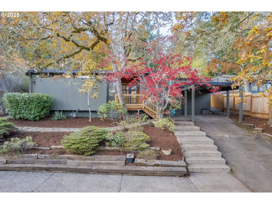 3820 Watkins Ln, Eugene, OR 97405 - Image #2