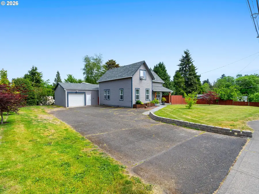1677 E Main St, Hillsboro, OR 97123 - #2