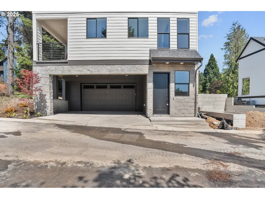 6020 SW 18th Dr, Portland, OR 97239 - Image #3