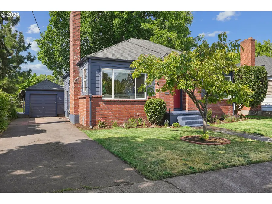 1917 NE Dekum St, Portland, OR 97211 - #2